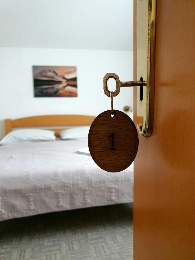 Guesthouse Kovacevic Korenica Exterior photo
