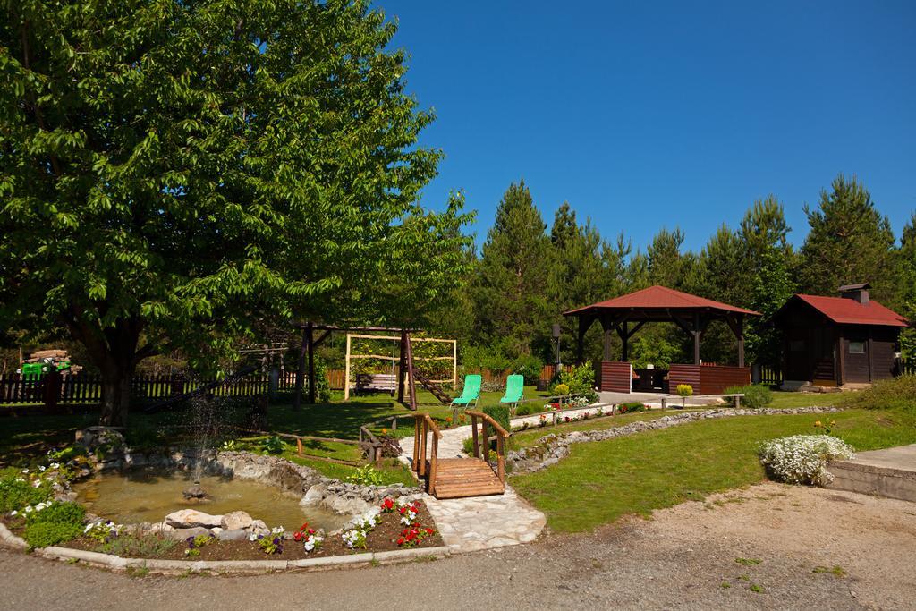 Guesthouse Kovacevic Korenica Exterior photo